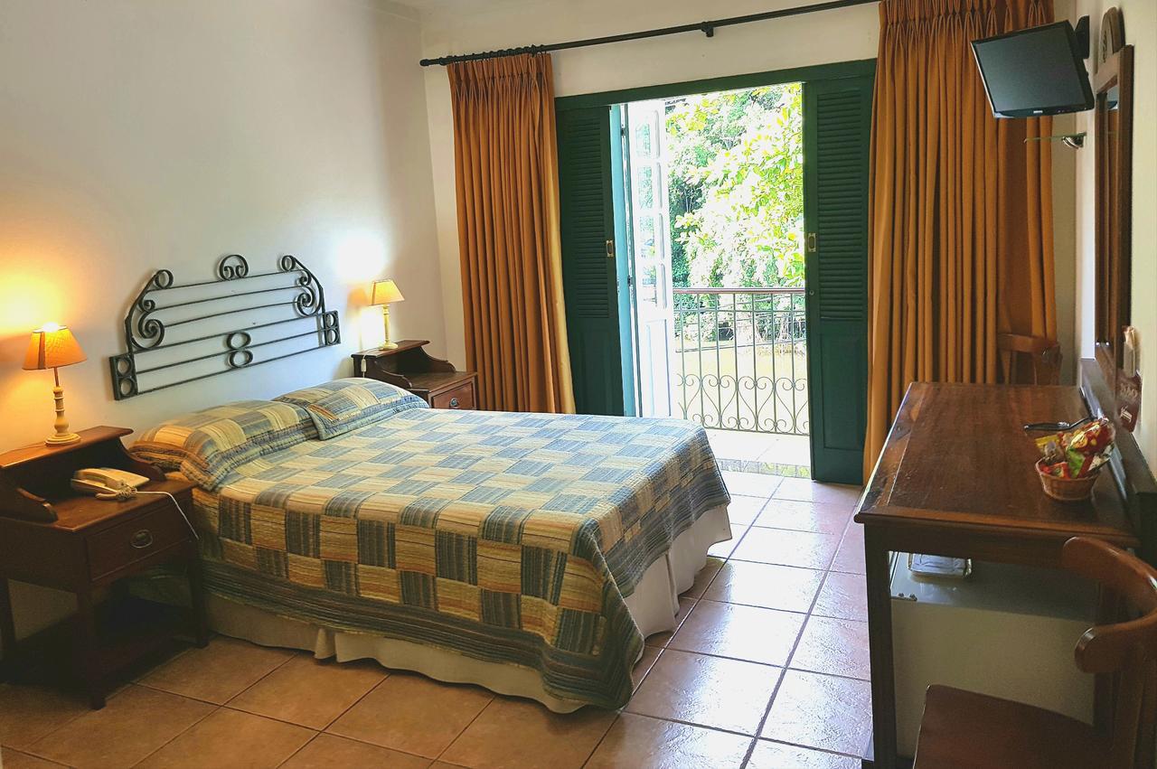 Casa Do Manequinho Hotel E Restaurante Piraí Екстериор снимка