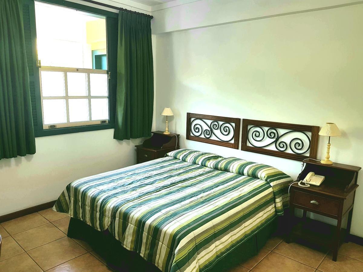 Casa Do Manequinho Hotel E Restaurante Piraí Екстериор снимка